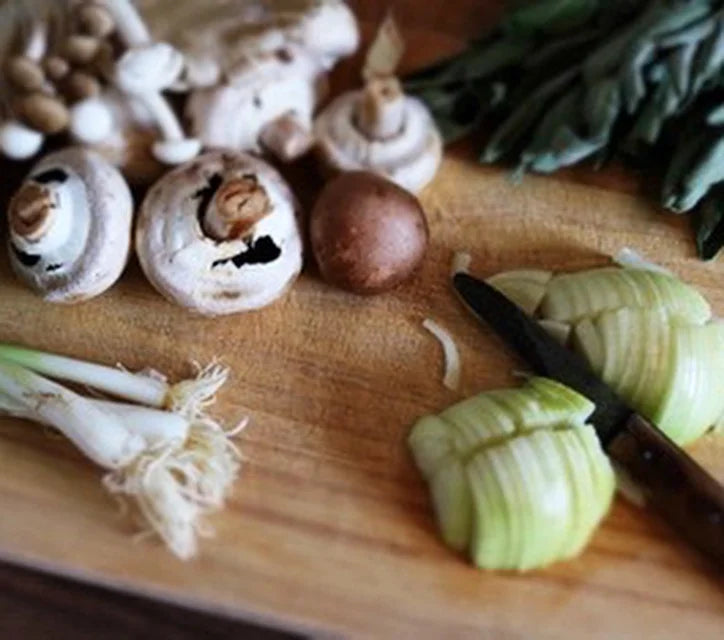 Creamy Mushroom & Thyme Soup (Dairy Free)